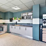 Zenith Aparthotel