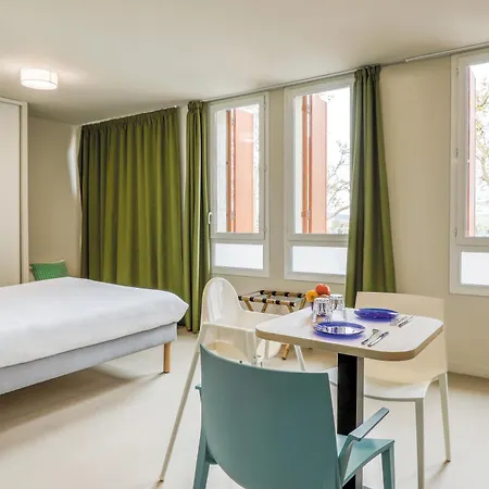 Apartahotel Zénith 3*