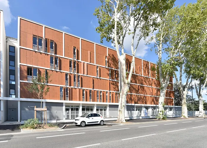 Zenith 아파트호텔 3*